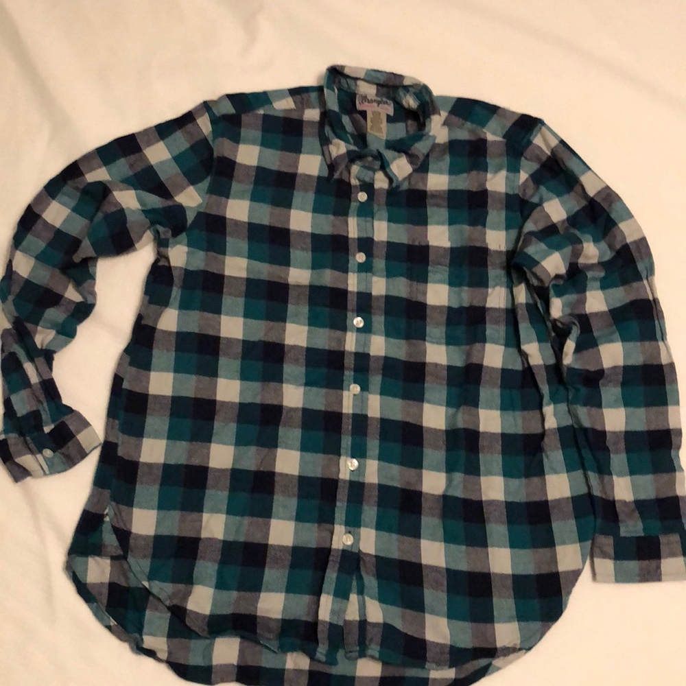 Women’s Wrangler flannel